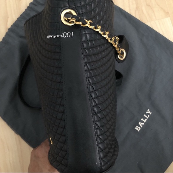 Vintage Bally Quilted Lambskin Shoulder Bag EUC - Picture 10 of 12